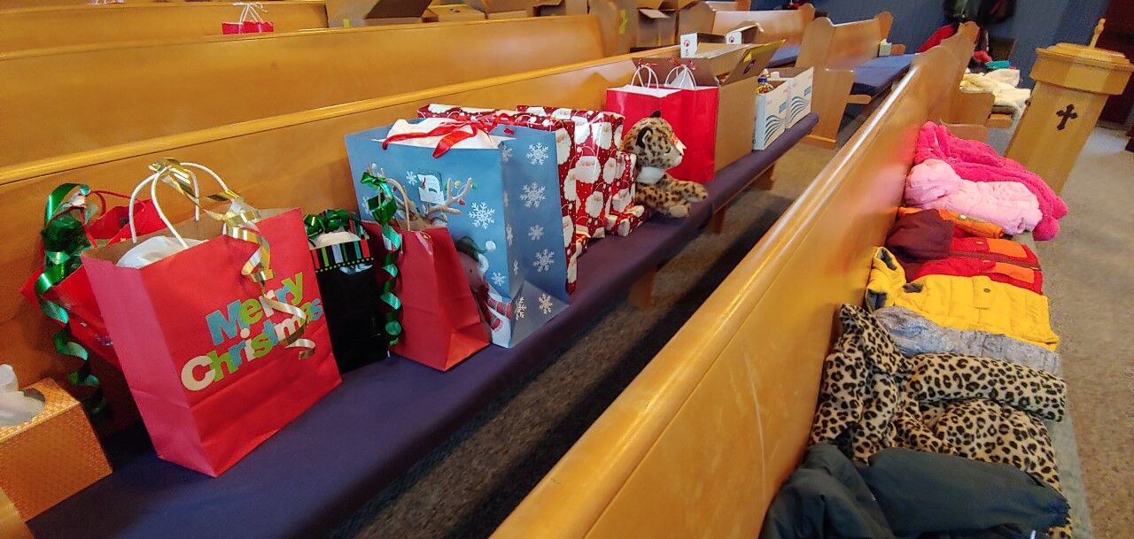 Christmas basket program